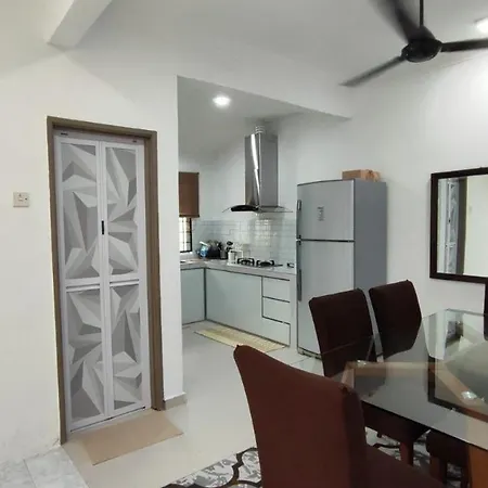Homestay Anggerik 56 Saujana Utama Sungai Buloh Bagian luar foto